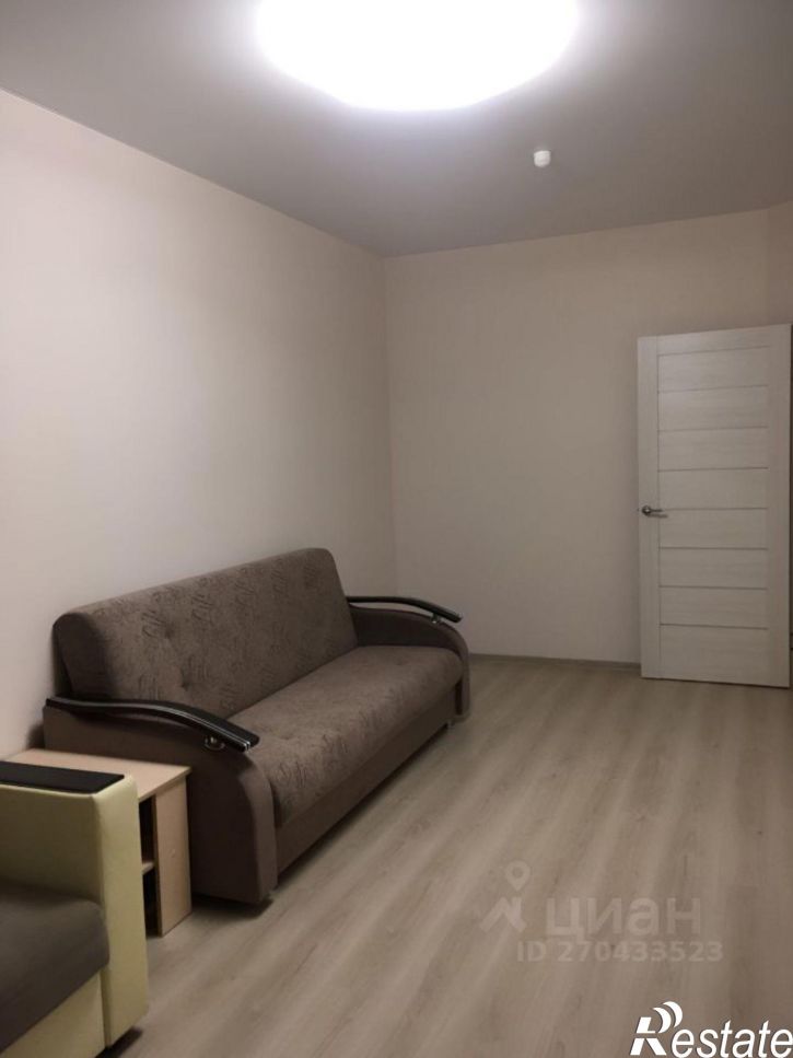 2-комн квартира ул Самолетная, 14,  д. 14