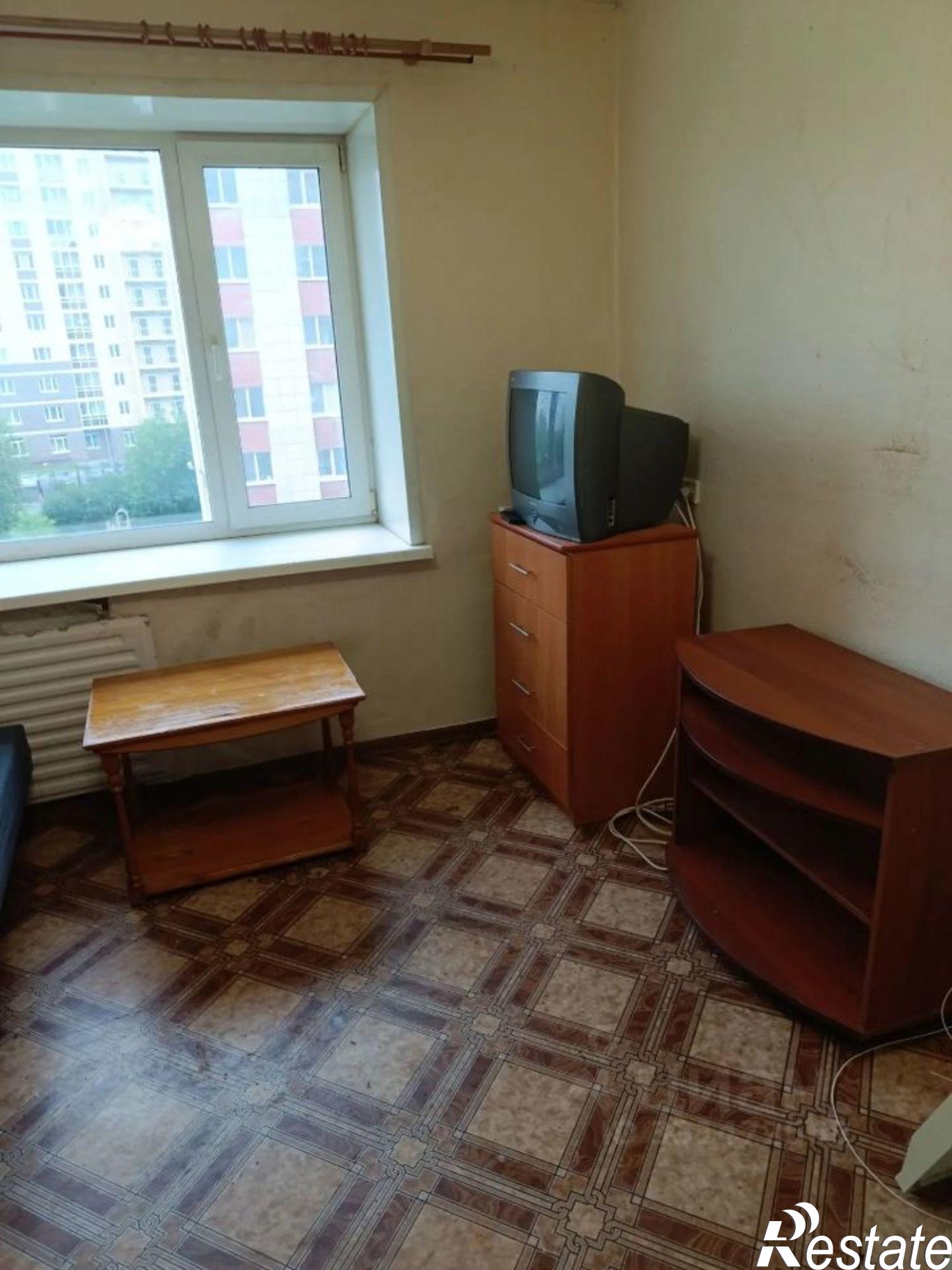 Сдать комнату за 10 000 рублей на пр-кт Декабристов, 37
