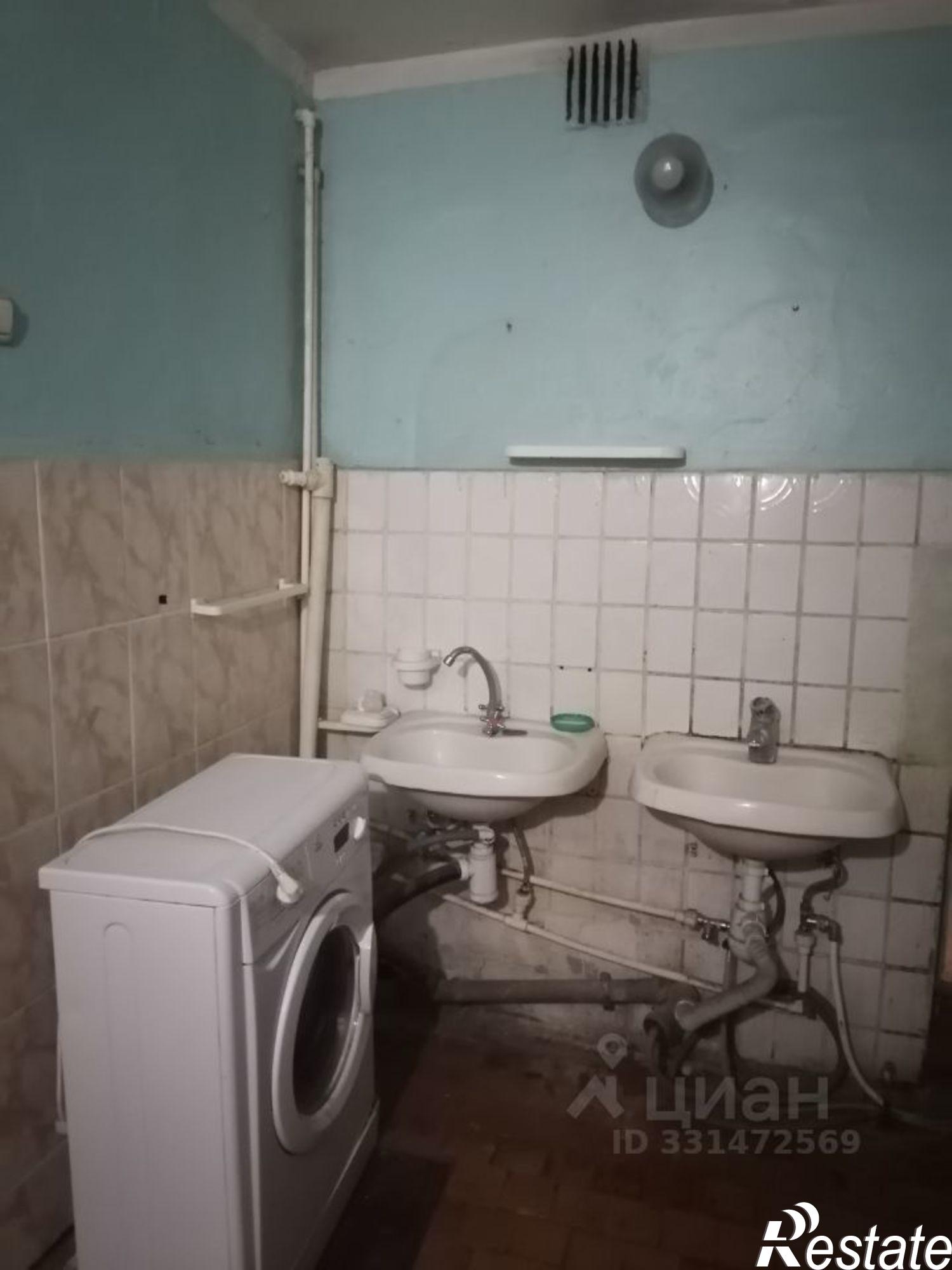 Сдать комнату за 10 000 рублей на пр-кт Декабристов, 37