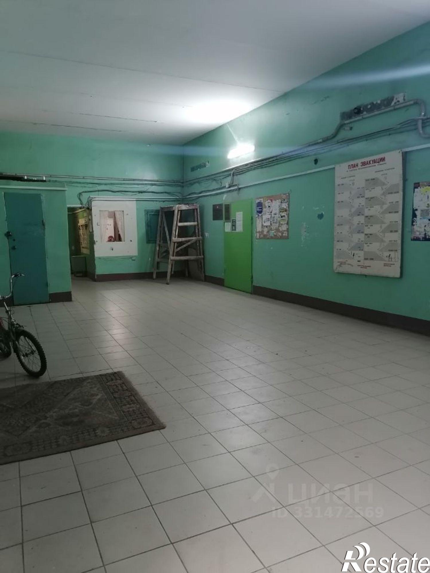 Сдать комнату за 10 000 рублей на пр-кт Декабристов, 37