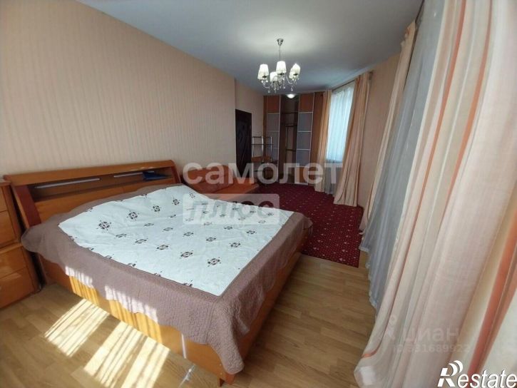 3-комн квартира ул Светлогорская, 19,  д. 19