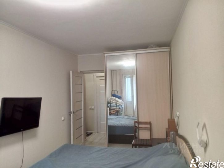 3-комн квартира ул Хрустальная, 17,  д. 17