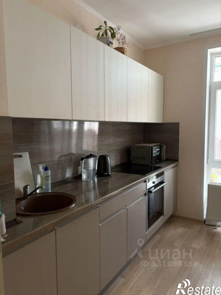2-комн квартира б-р Гагарина, 74В,  д. 74В