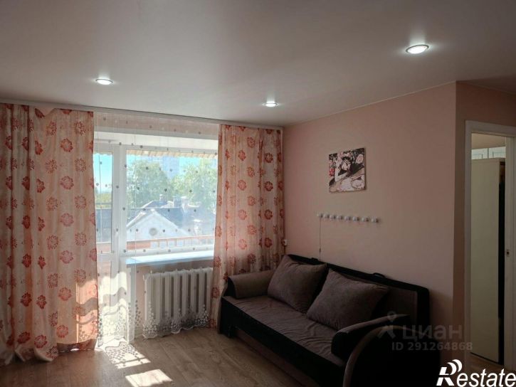 1-комн квартира ул Адмирала Нахимова, 10,  д. 10