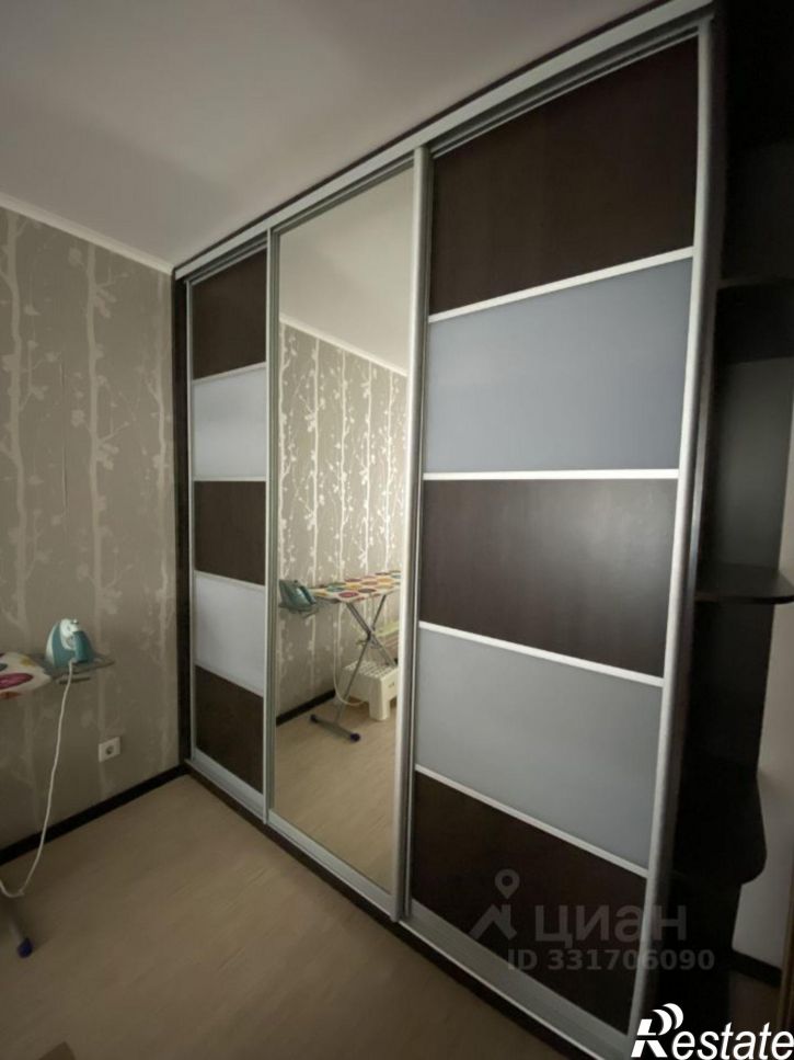 2-комн квартира пр-кт Декабристов, 15,  д. 15