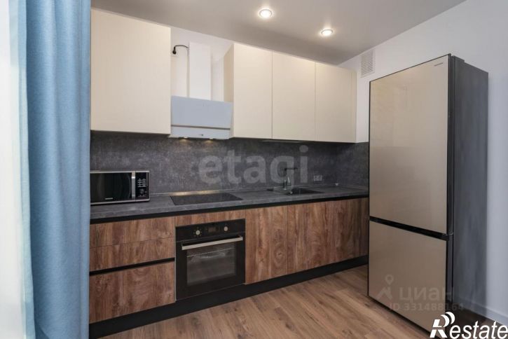 3-комн квартира ул Революции, 22,  д. 22