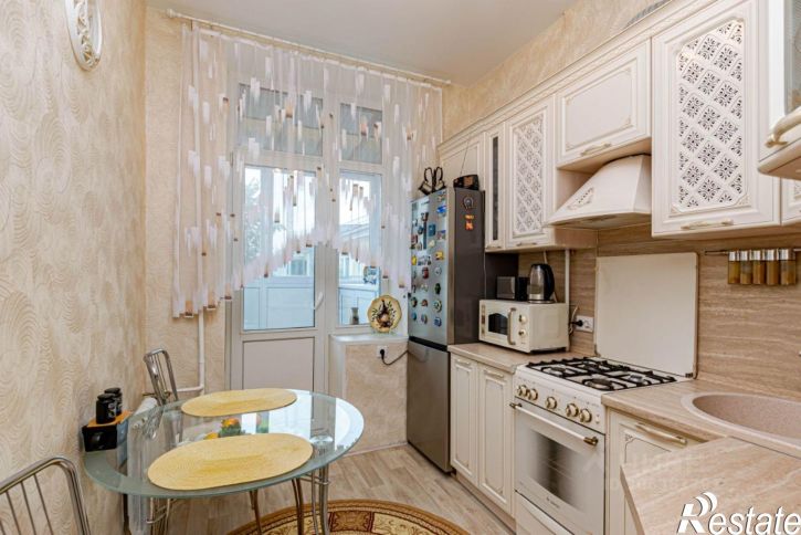 2-комн квартира ул Героев Хасана, 32,  д. 32
