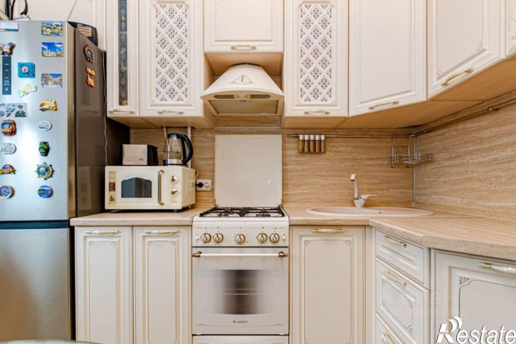 2-комн квартира ул Героев Хасана, 32,  д. 32