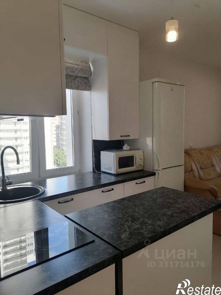 2-комн квартира пр-кт Декабристов, 21,  д. 21