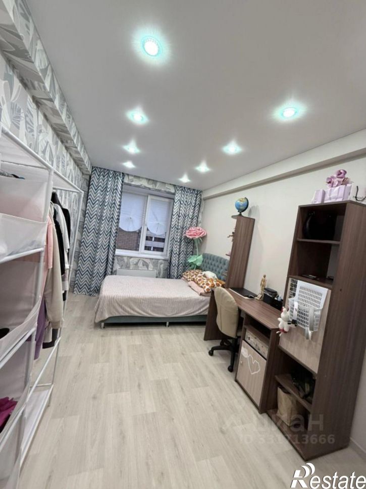 3-комн квартира ул Хабаровская, 54,  д. 54