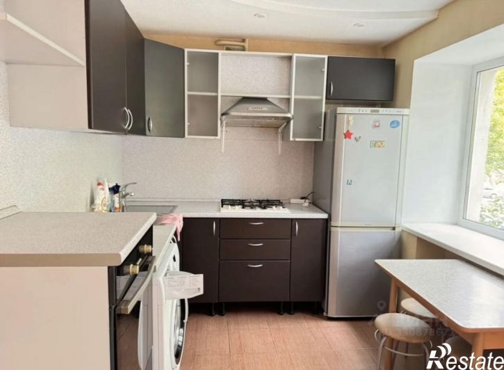 2-комн квартира б-р Гагарина, 83,  д. 83