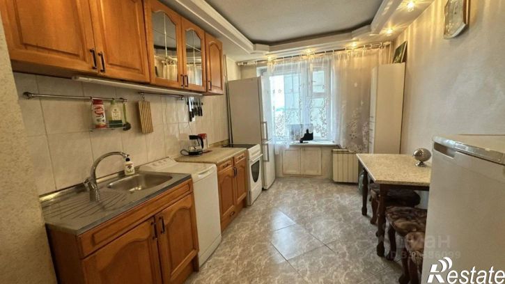 3-комн квартира ул Газеты Звезда, 8,  д. 8