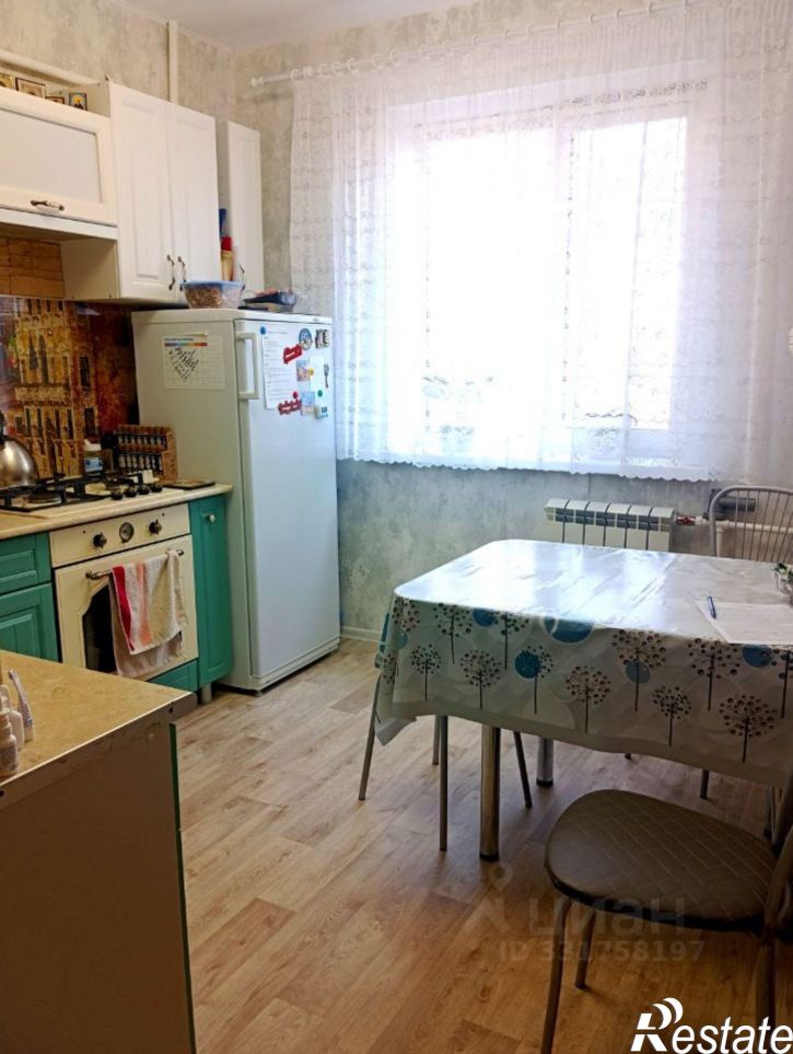 3-комн квартира ул Пономарева, 4,  д. 4
