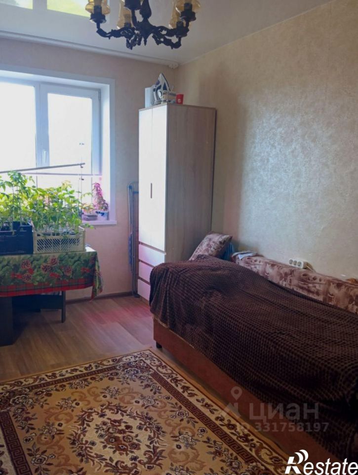 3-комн квартира ул Пономарева, 4,  д. 4