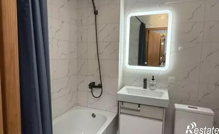 2-комн квартира ул Красные Казармы, 67,  д. 67