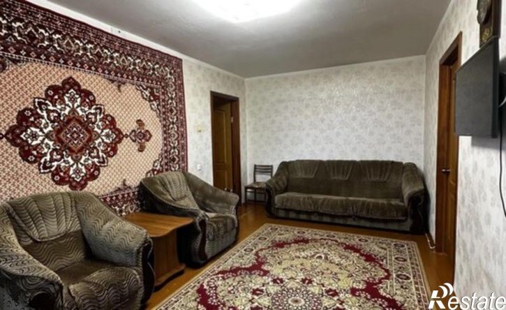 4-комн квартира ул Космонавта Леонова, 46,  д. 46