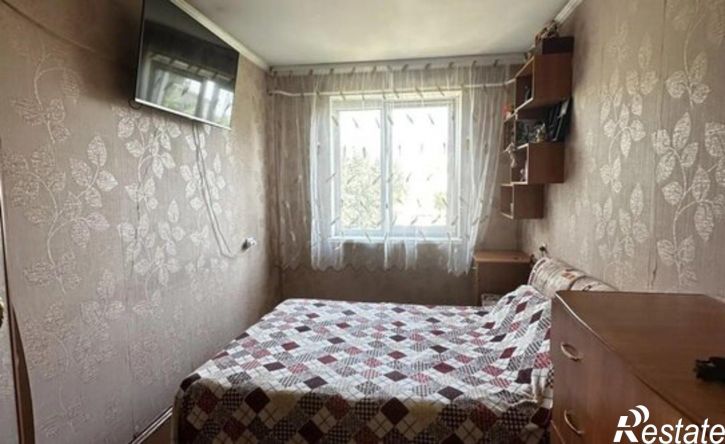 4-комн квартира ул Космонавта Леонова, 46,  д. 46