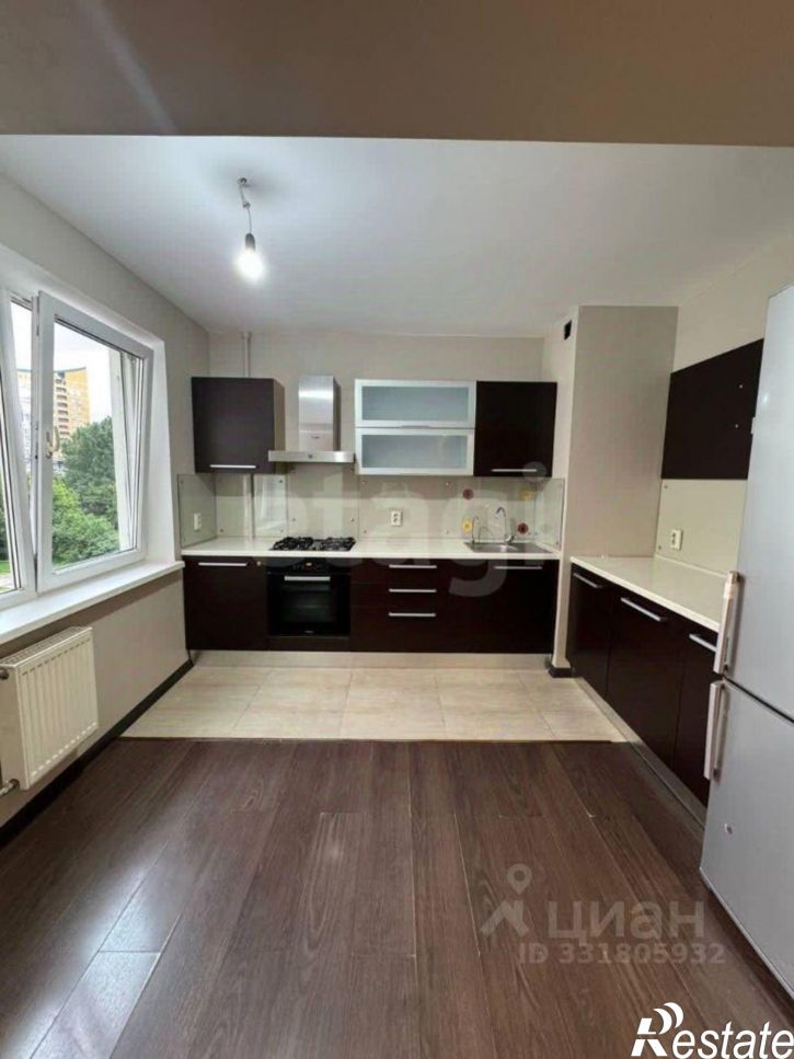 3-комн квартира ул Степана Разина, 38,  д. 38