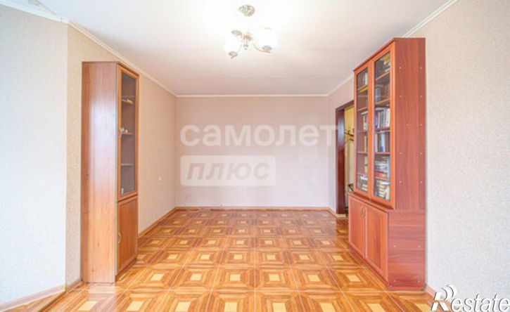 2-комн квартира ул Революции, 8,  д. 8