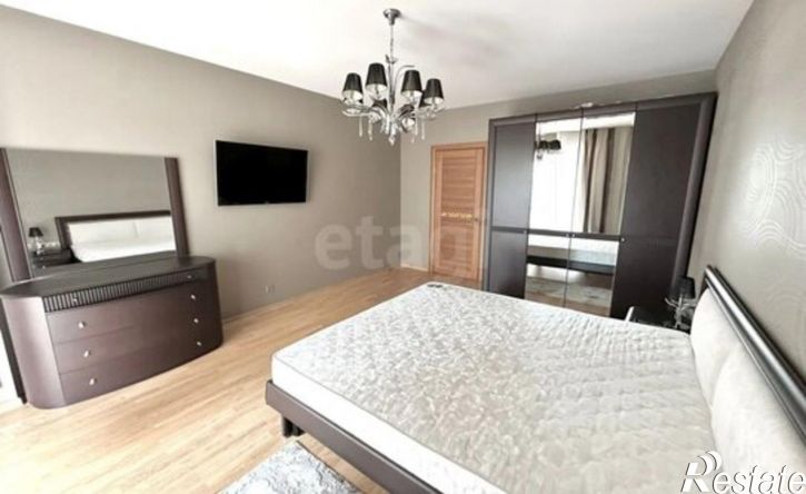 4-комн квартира ул Пермская, 124,  д. 124