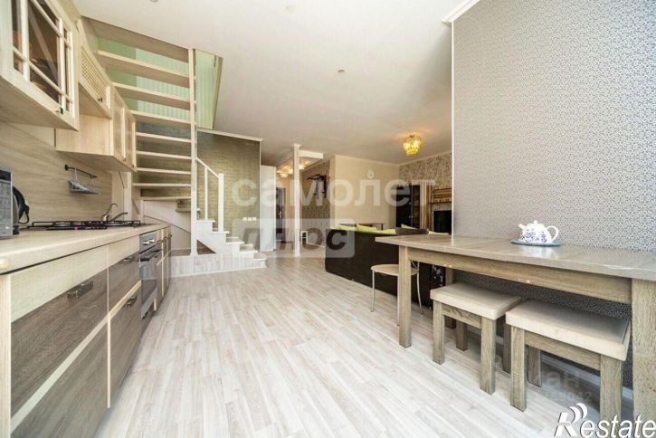 4-комн квартира ул Олега Кошевого, 29,  д. 29