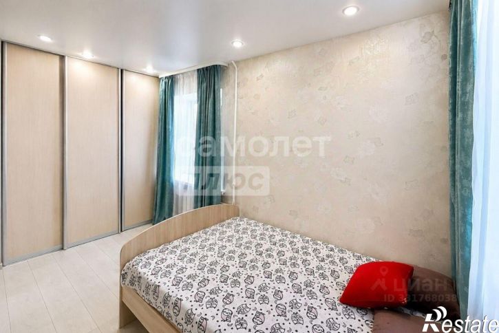 2-комн квартира ул Крисанова, 18а,  д. 18а
