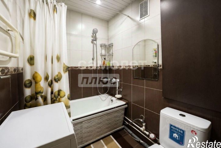 2-комн квартира ул Крисанова, 18а,  д. 18а