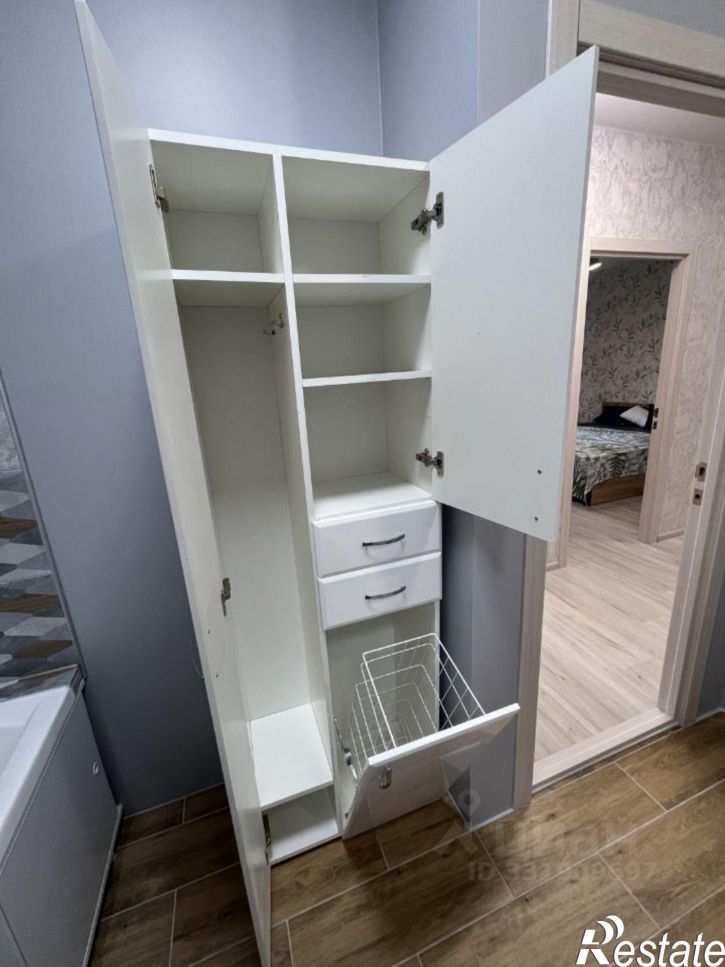 2-комн квартира ул Яблочкова, 5 5,  д. 5 5,  к. 5