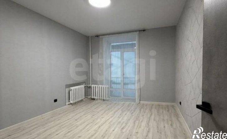 3-комн квартира ул Адмирала Ушакова, 20,  д. 20
