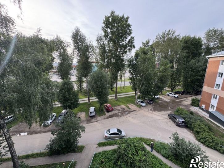 3-комн квартира шоссе Космонавтов, 207,  д. 207