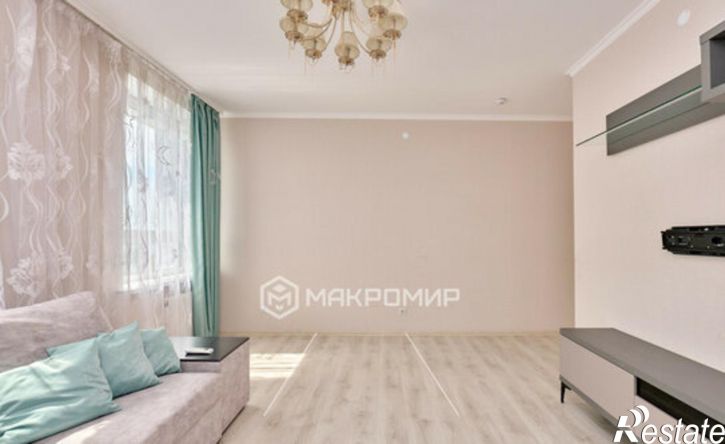 3-комн квартира ул Желябова, 2,  д. 2