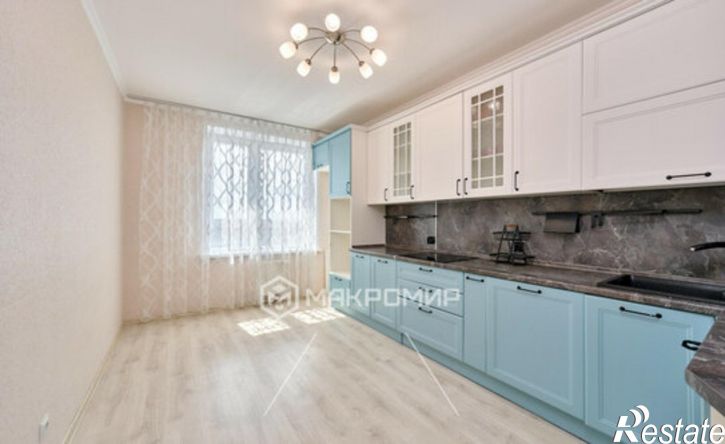3-комн квартира ул Желябова, 2,  д. 2