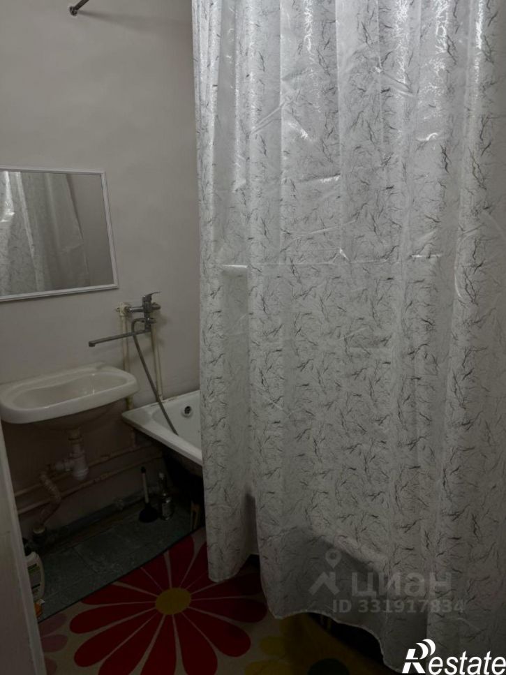 3-комн квартира ул Строителей, 48,  д. 48