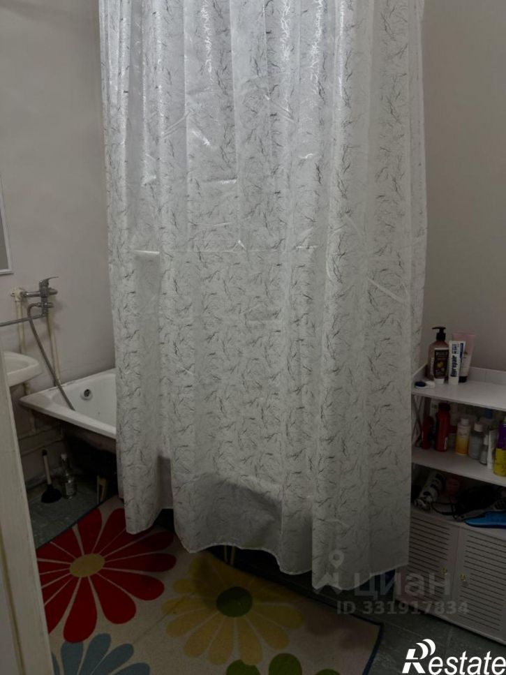 3-комн квартира ул Строителей, 48,  д. 48