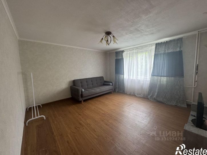2-комн квартира ул Братская, 2/2,  д. 2/2