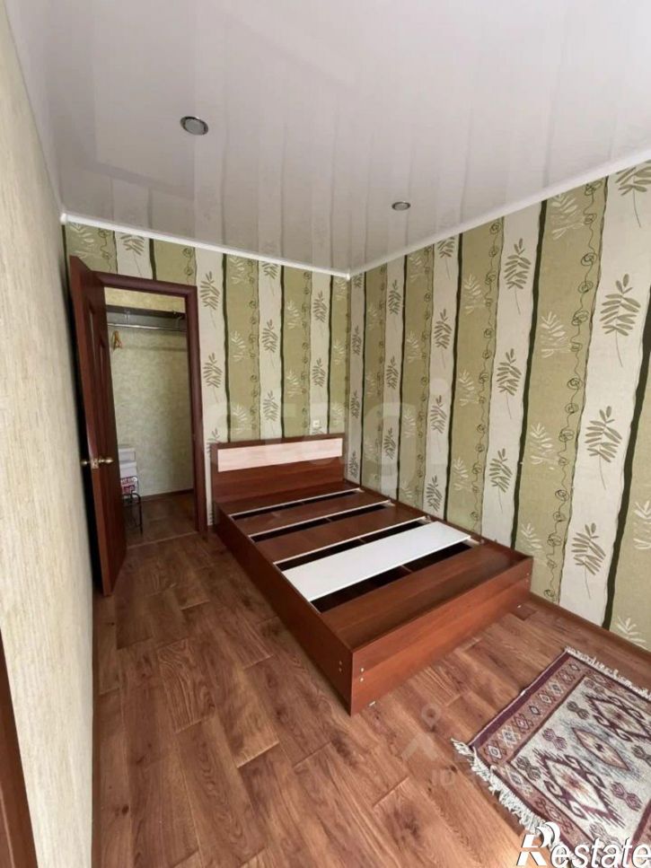 2-комн квартира б-р Гагарина, 64,  д. 64