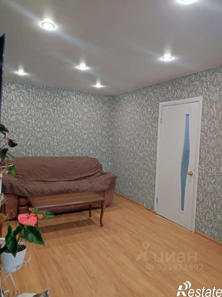 3-комн квартира ул Архитектора Свиязева, 10,  д. 10