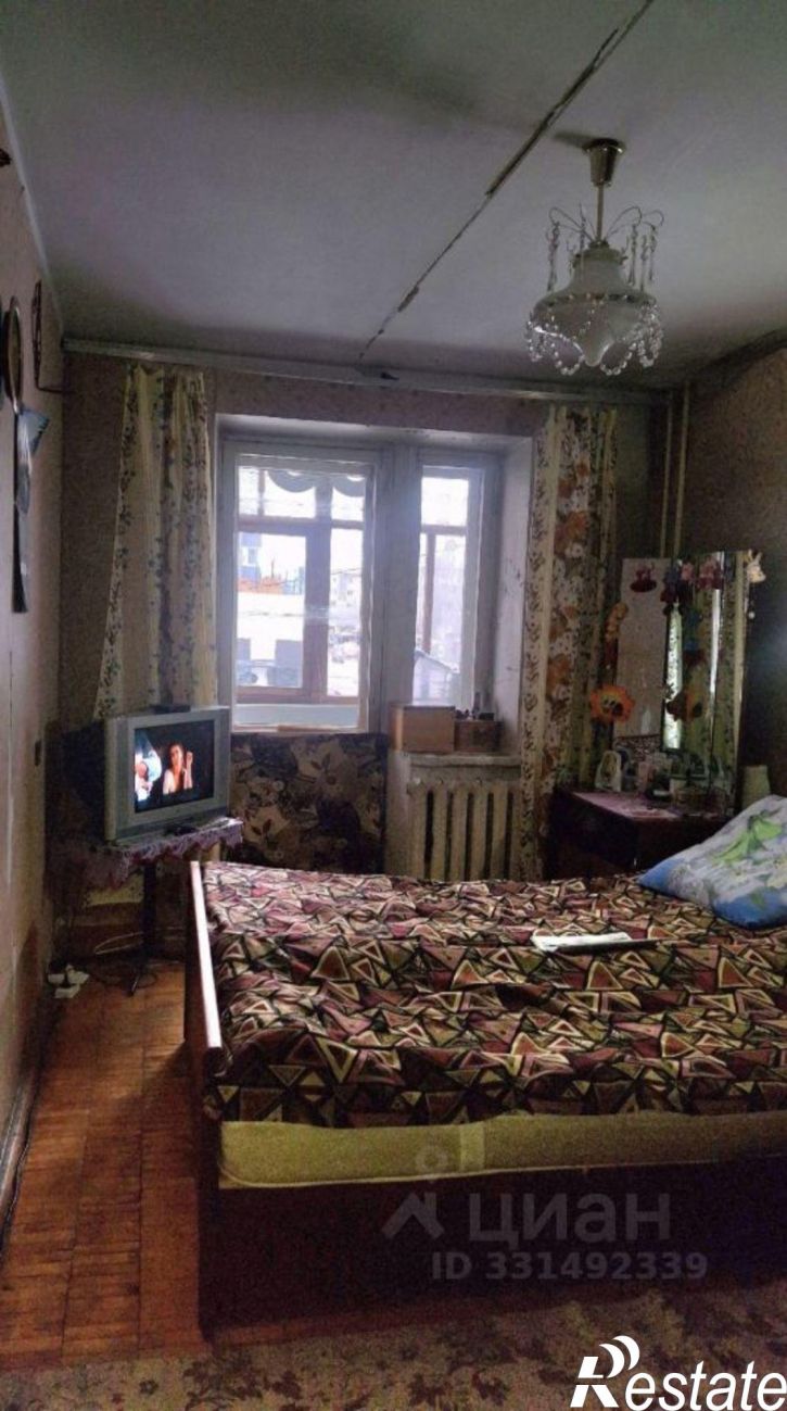 3-комн квартира ул Гусарова, 7,  д. 7