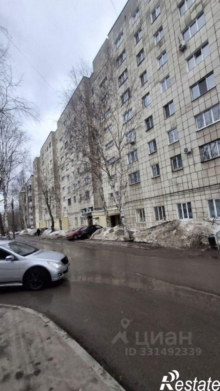 3-комн квартира ул Гусарова, 7,  д. 7