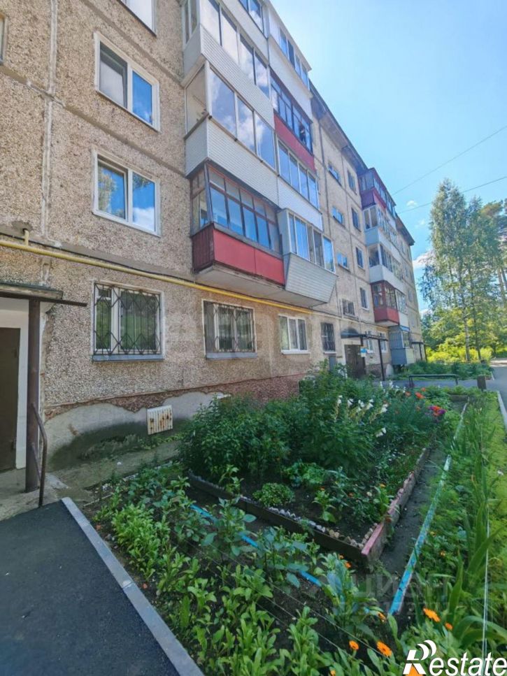2-комн квартира ул Адмирала Ушакова, 57/3,  д. 57/3