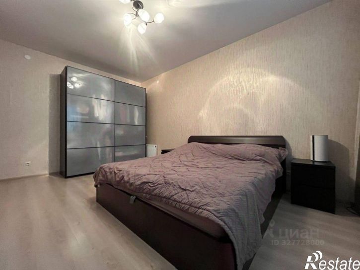 3-комн квартира ул Революции, 52в,  д. 52в