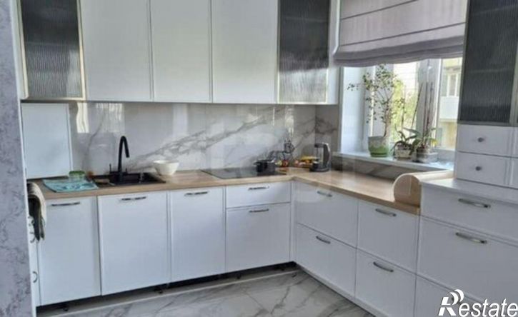 4-комн квартира ул Космонавта Беляева, 45,  д. 45