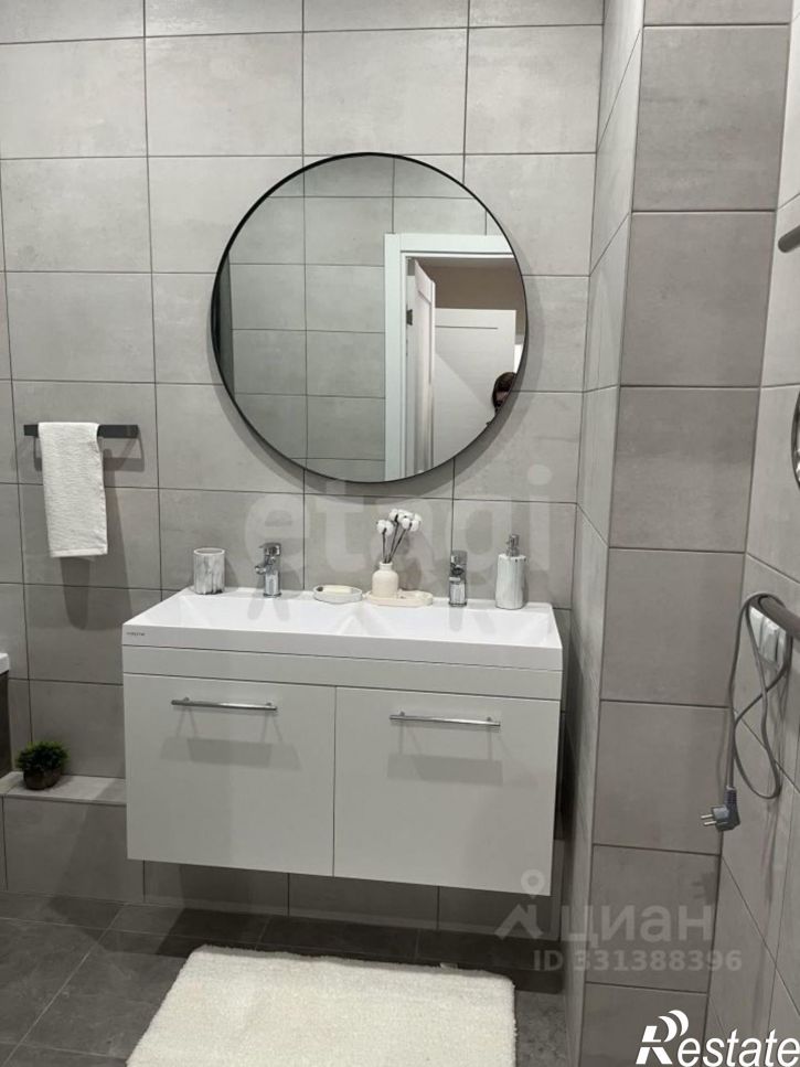 3-комн квартира ул Левченко, 34А,  д. 34А