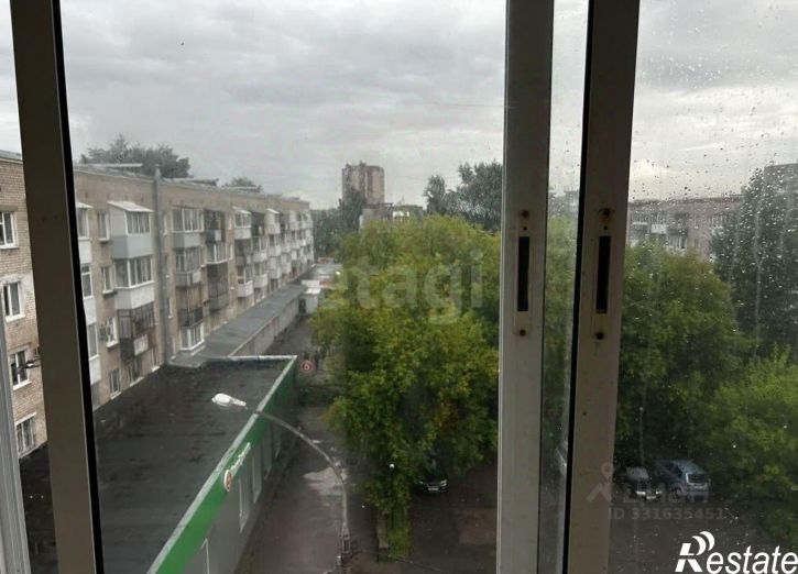 2-комн квартира ул Гусарова, 10,  д. 10