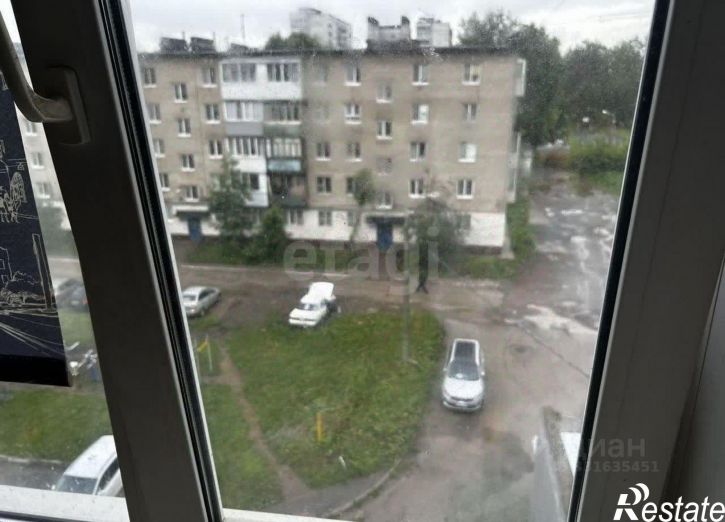 2-комн квартира ул Гусарова, 10,  д. 10