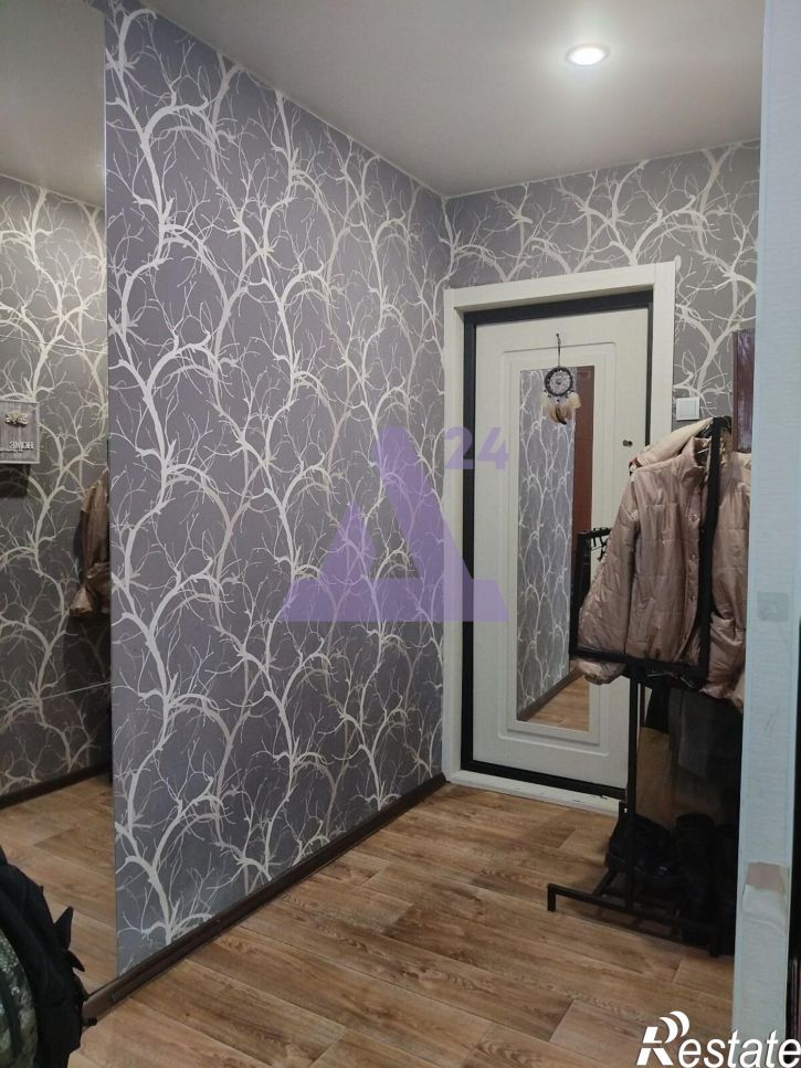 3-комн квартира улица Старцева, дом 21