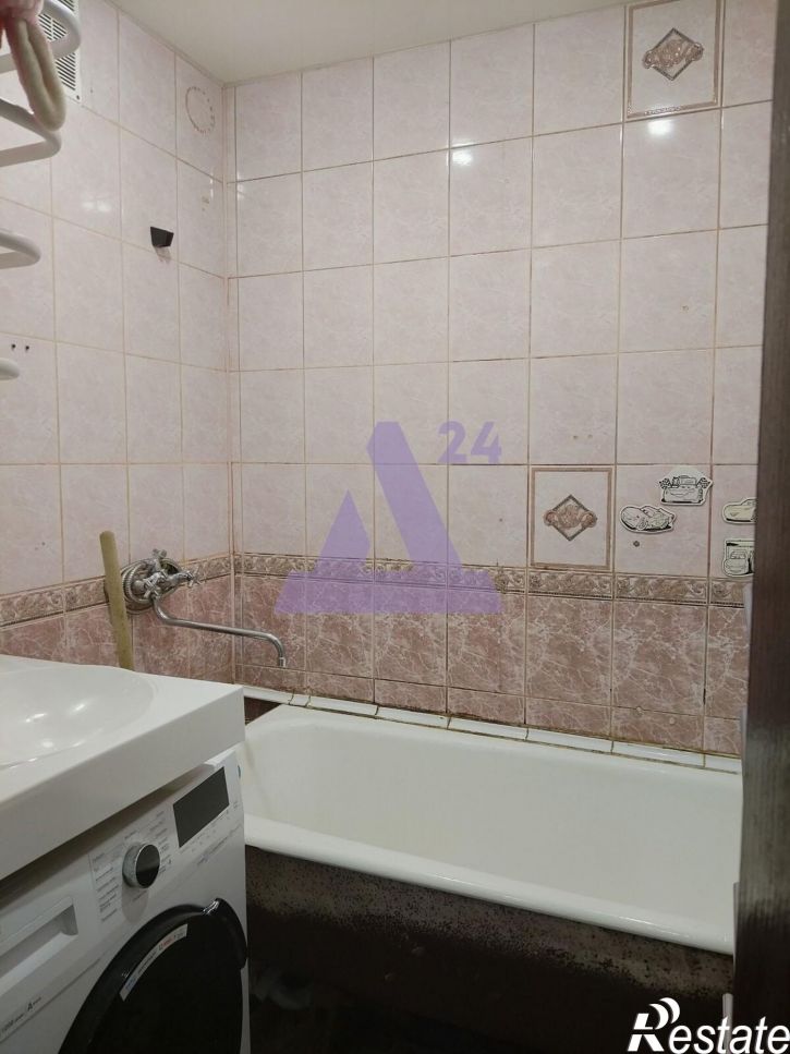 3-комн квартира улица Старцева, дом 21