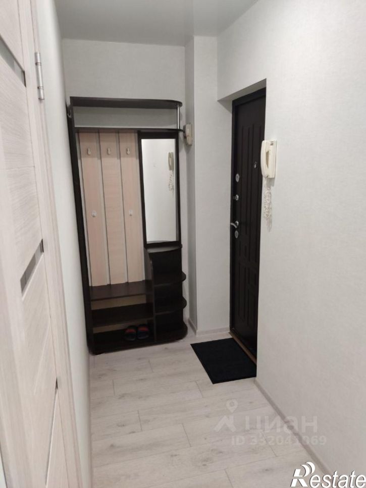 1-комн квартира ул Крисанова, 27,  д. 27