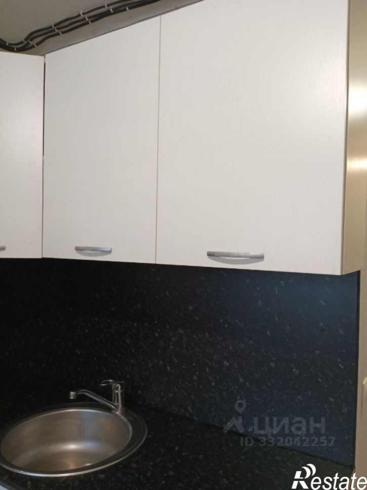 3-комн квартира ул Комбайнеров, 26,  д. 26