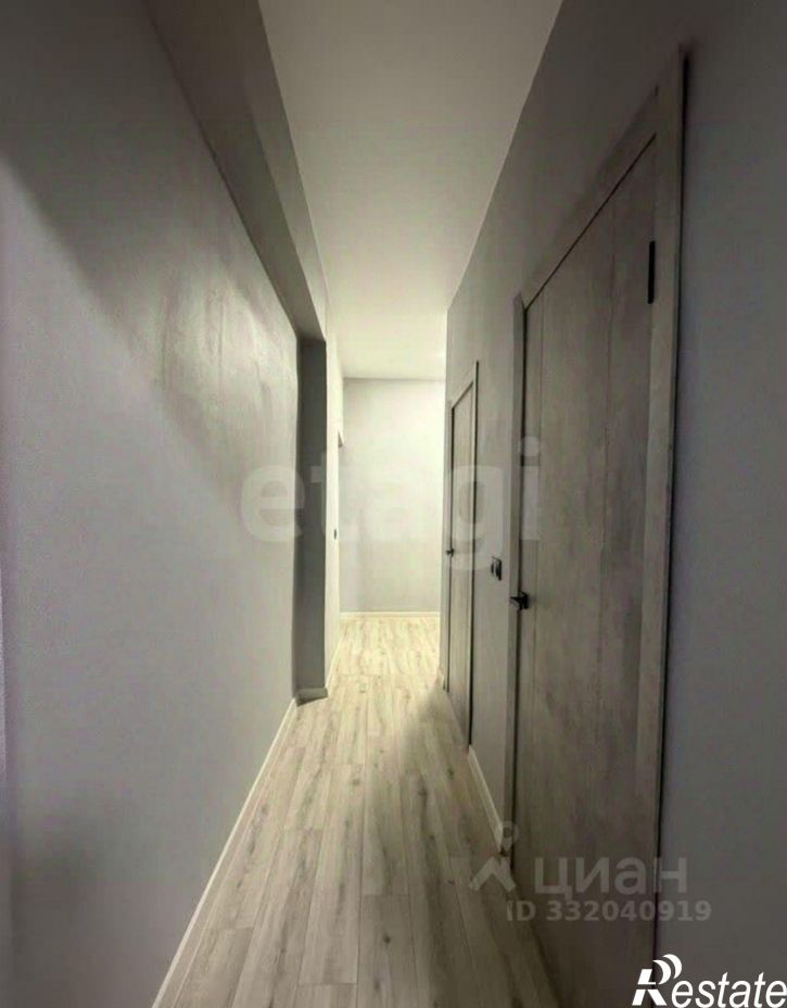 3-комн квартира ул Адмирала Ушакова, 20,  д. 20